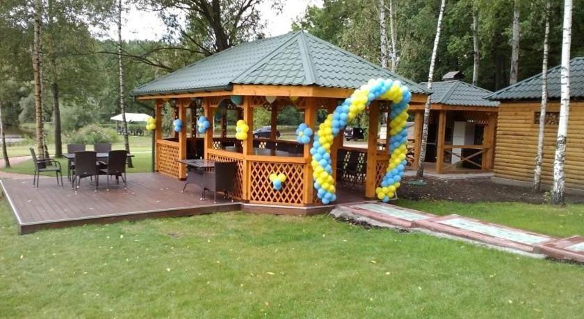 Gasthaus Комплекс Відпочинку Goldfіsh Сlub Babintsy Exterior foto