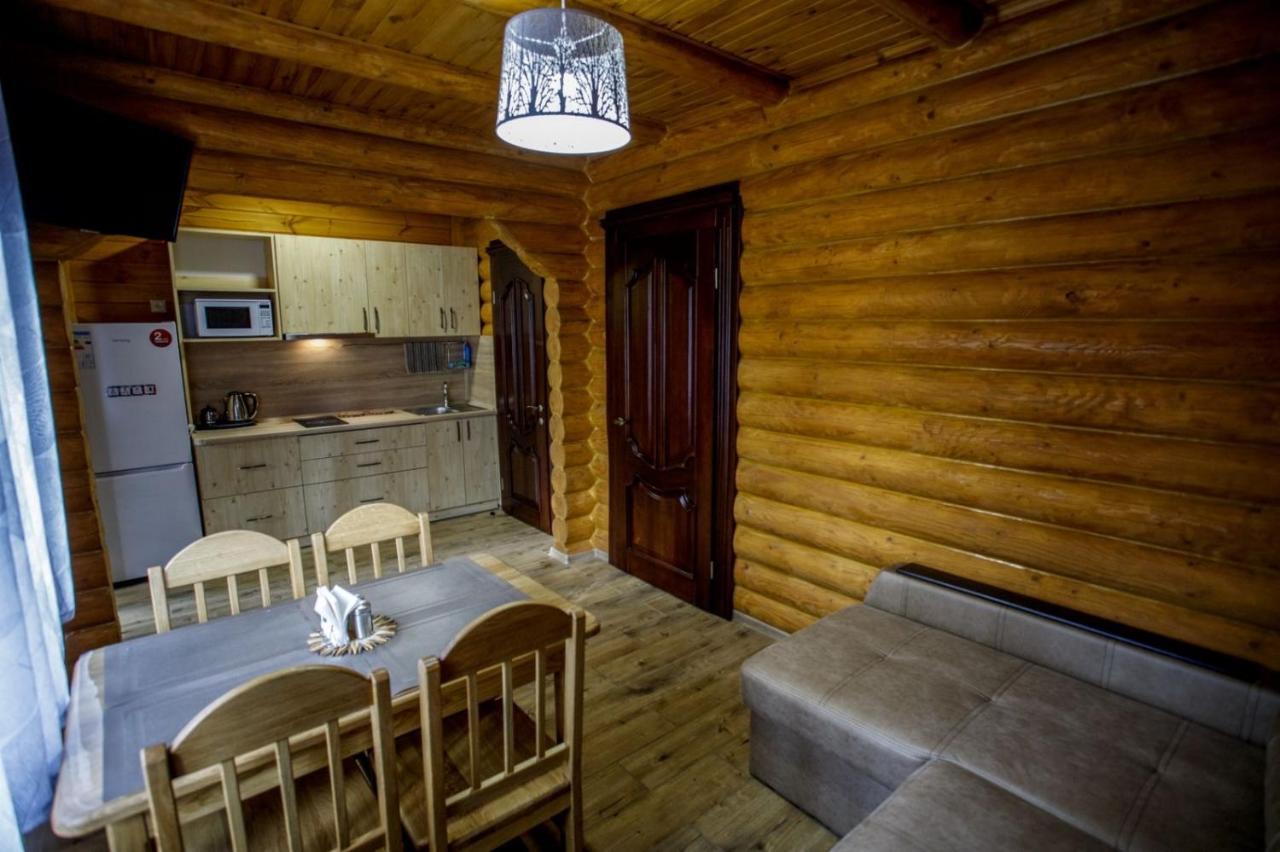Gasthaus Комплекс Відпочинку Goldfіsh Сlub Babintsy Exterior foto