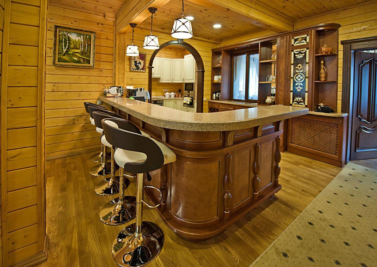 Gasthaus Комплекс Відпочинку Goldfіsh Сlub Babintsy Exterior foto