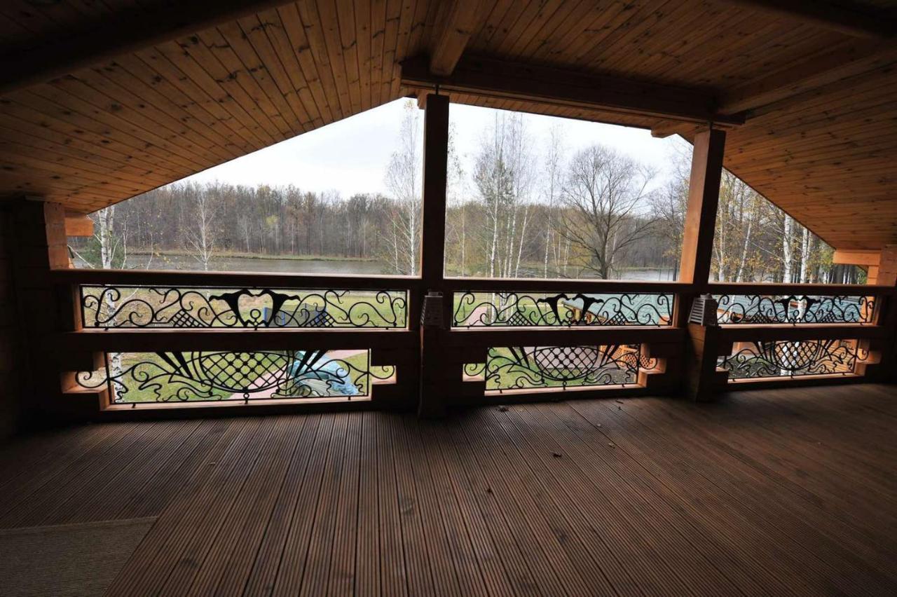 Gasthaus Комплекс Відпочинку Goldfіsh Сlub Babintsy Exterior foto